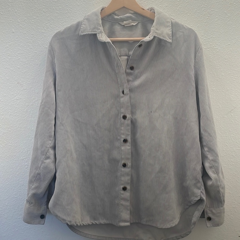 HM  corduroy button up
